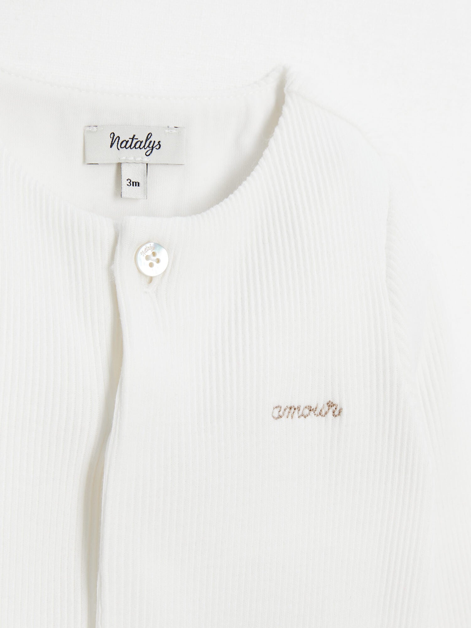 אוברול רגליות לבן עם רקמת "Amour"