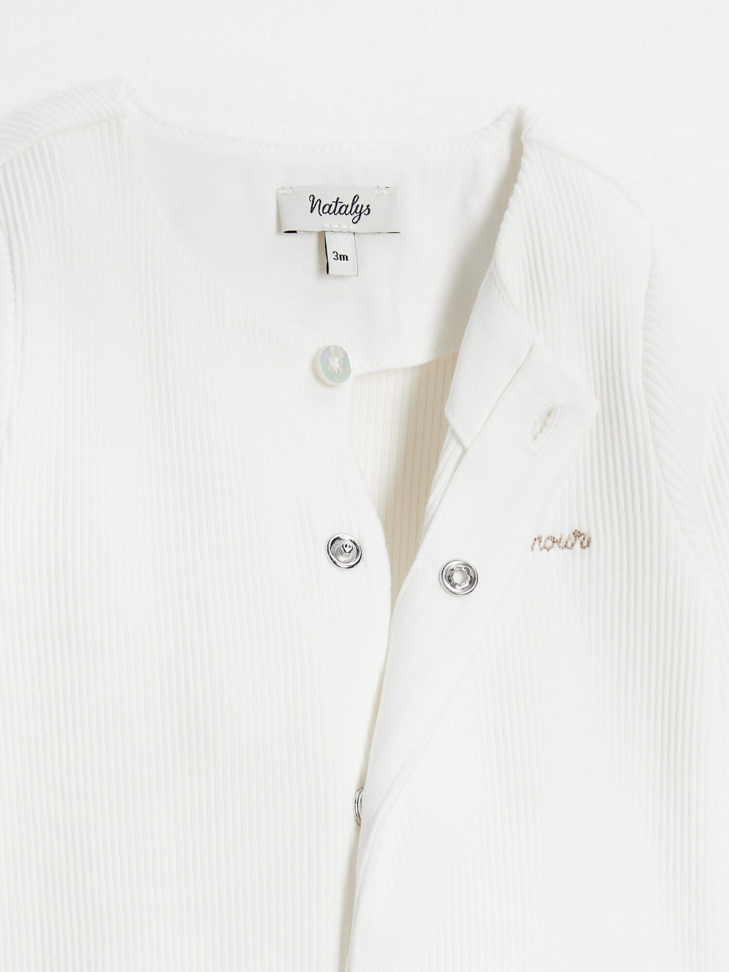 אוברול רגליות לבן עם רקמת "Amour"