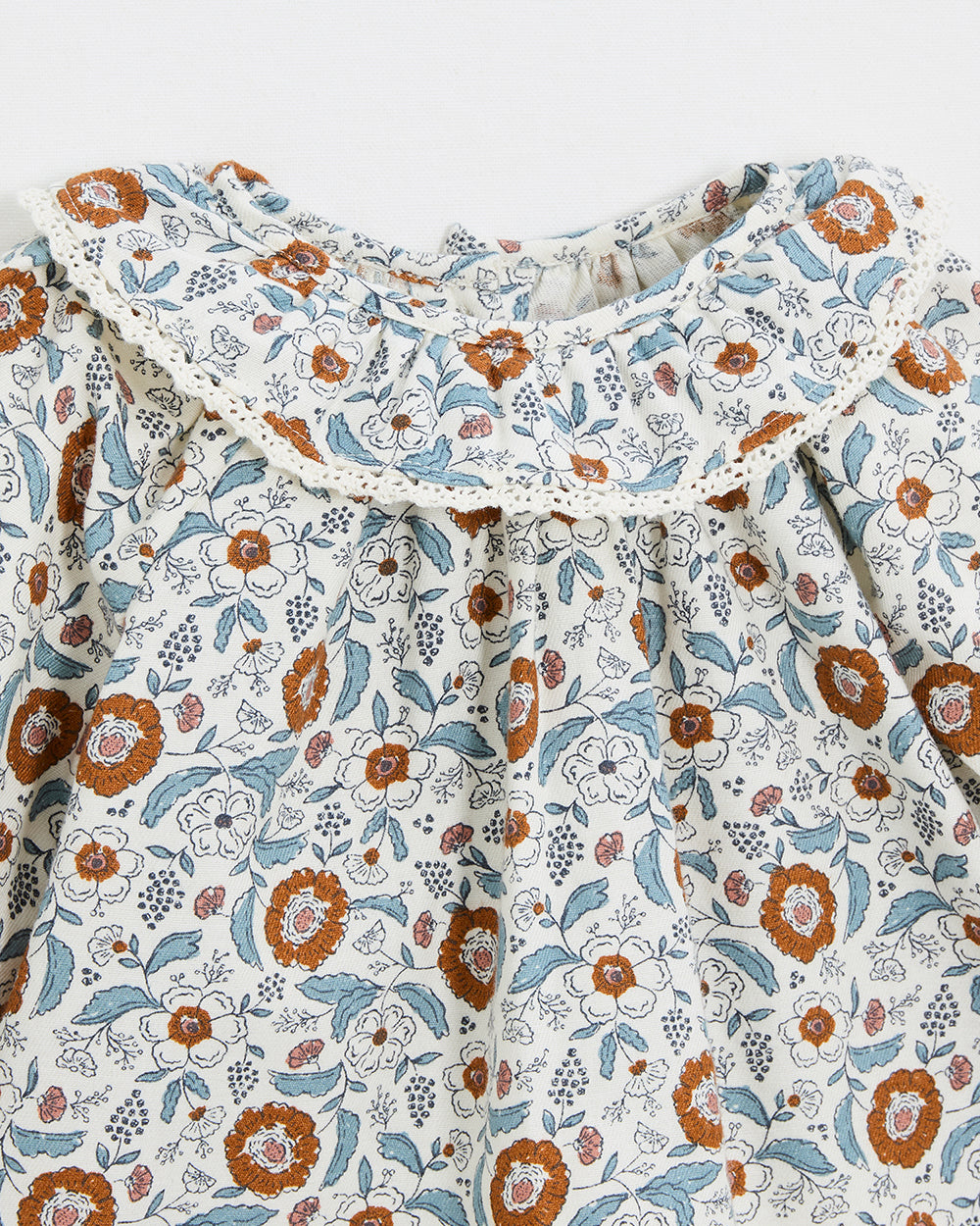 חולצה הדפס פרחים פולקלורי