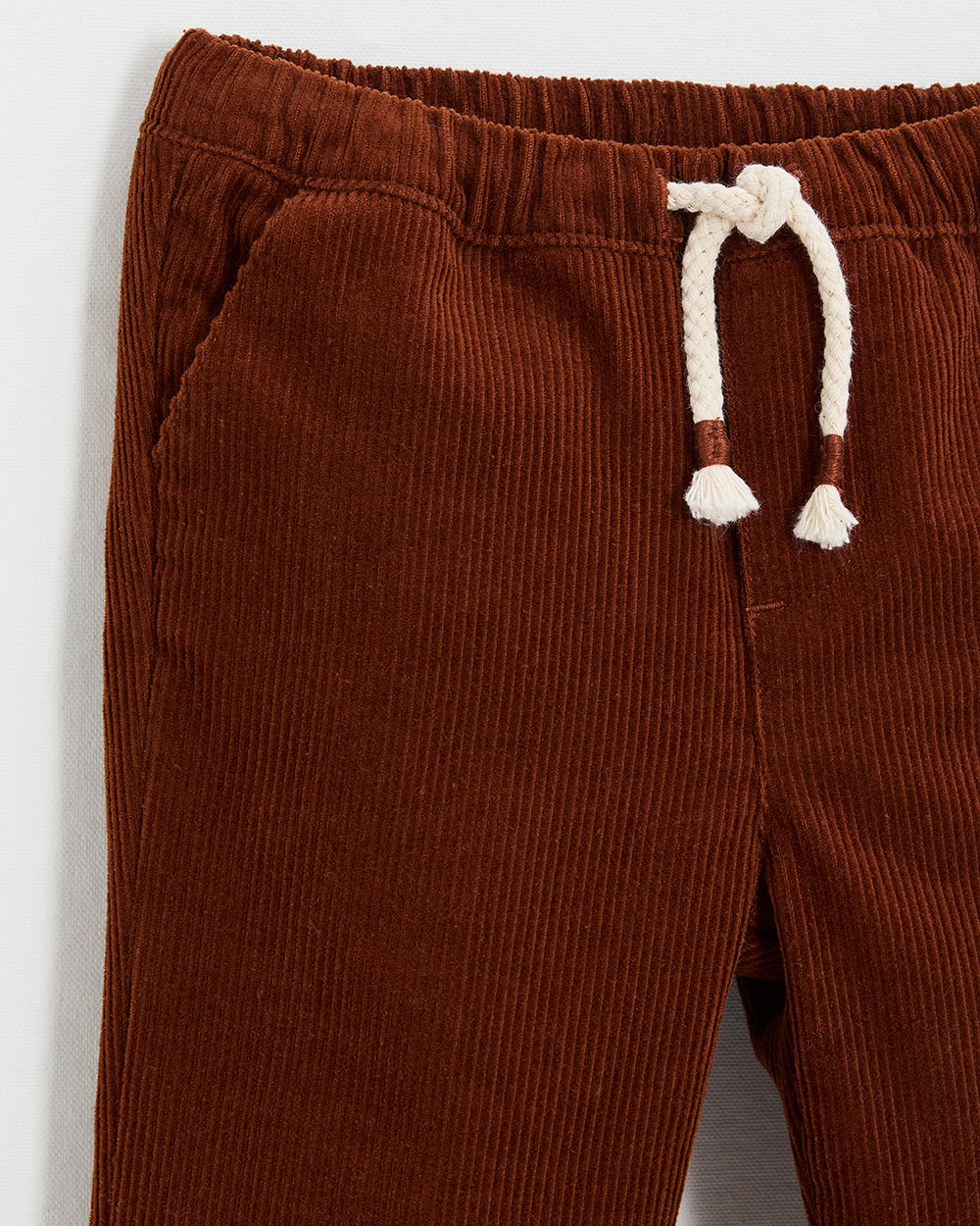 מכנס קורדרוי בגוון חמרה