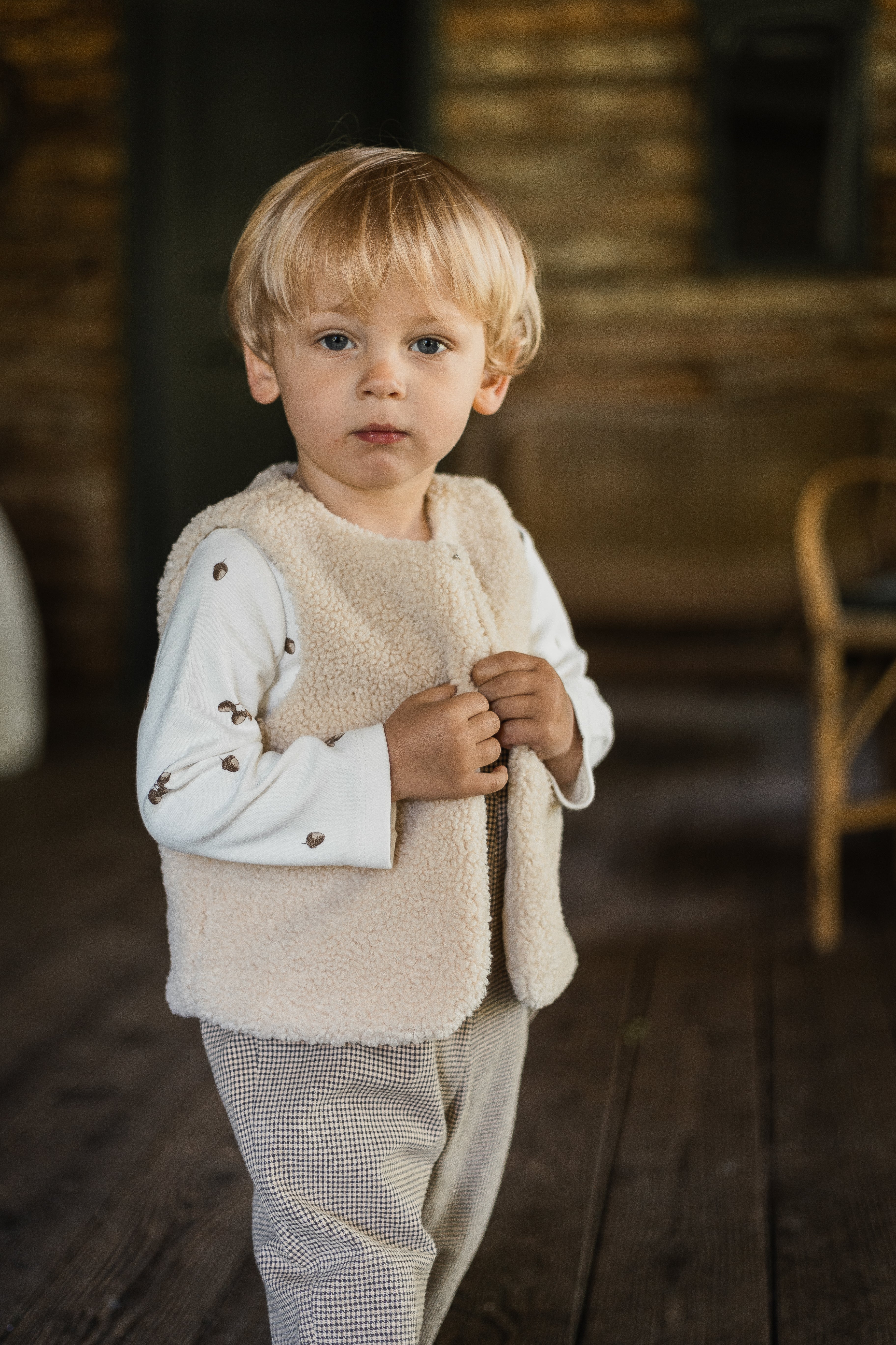 אפודה דמוי פרווה