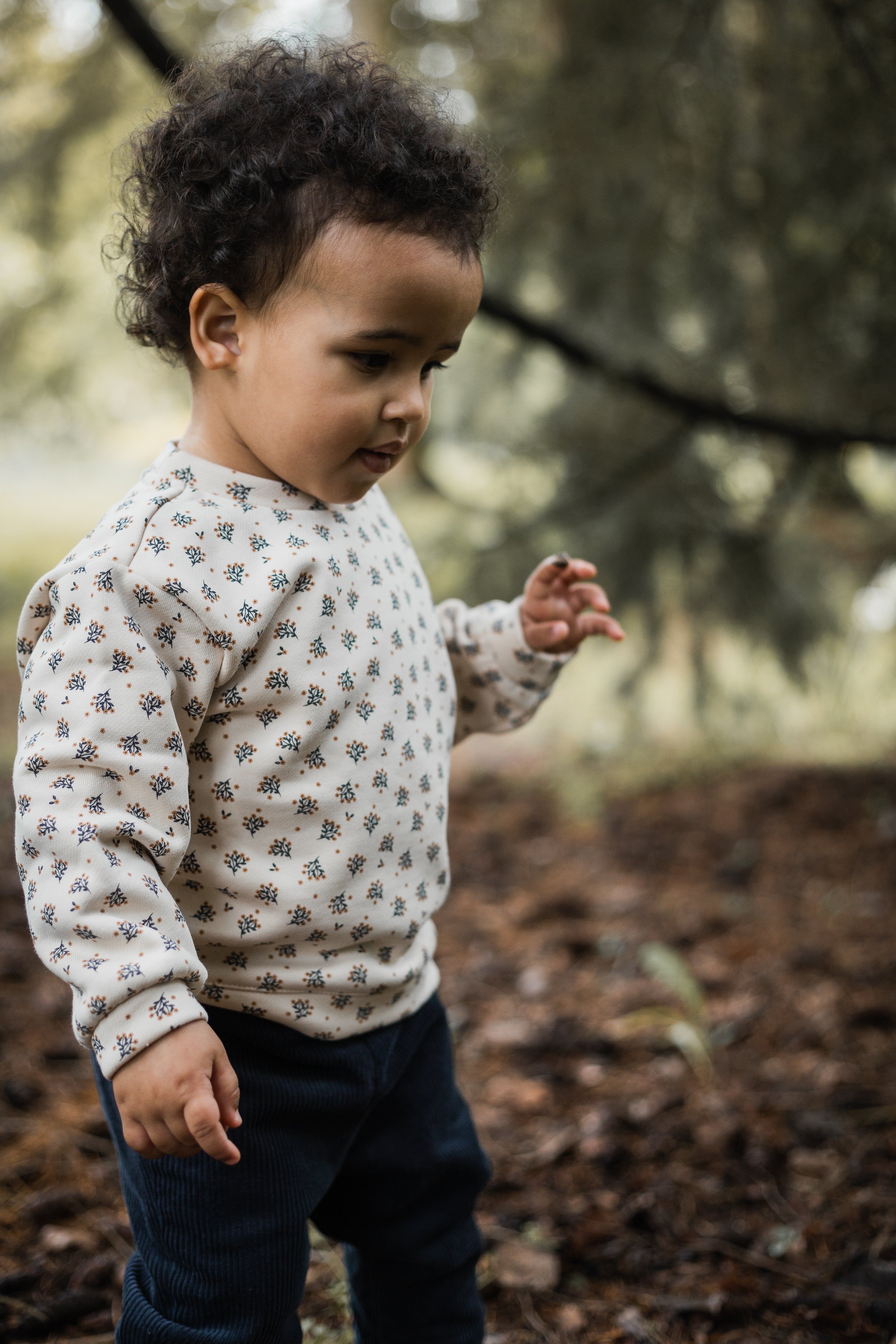 סווטשירט הדפס פרחי נורית